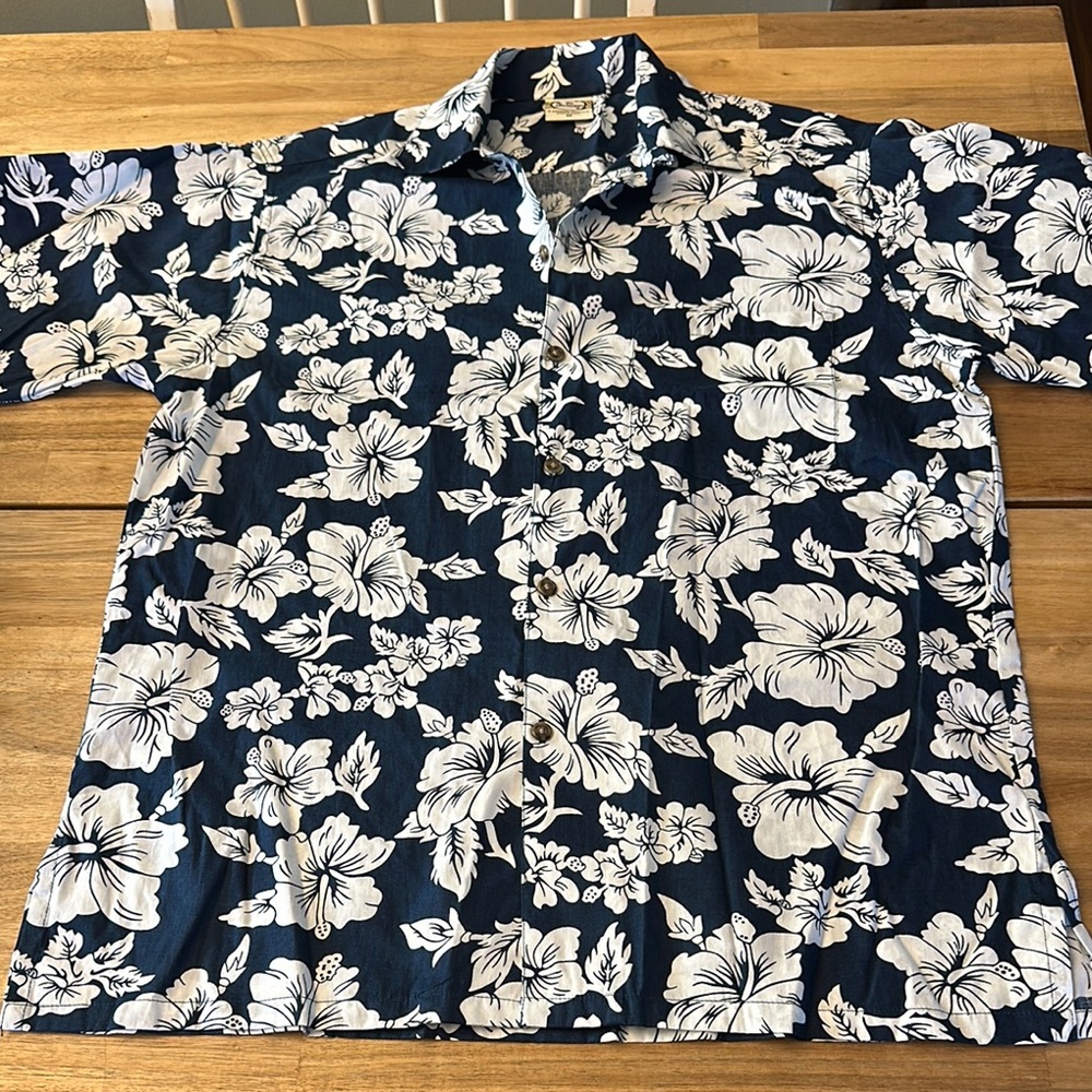 Go Barefoot Button Down Shirt - image 2